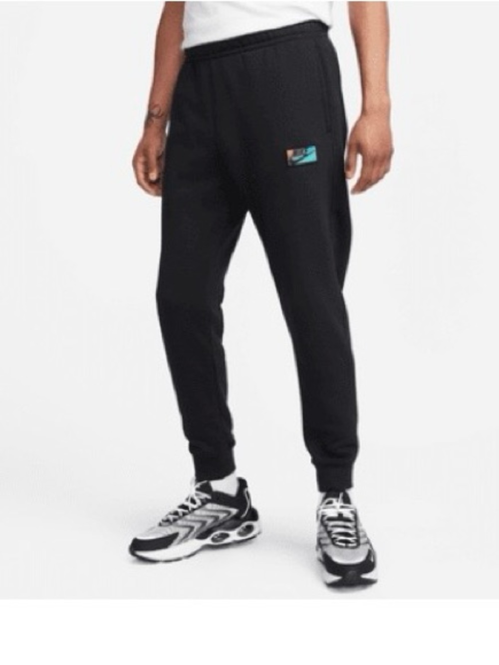 Nike Black Men's Joggers with Small Logo Patch
